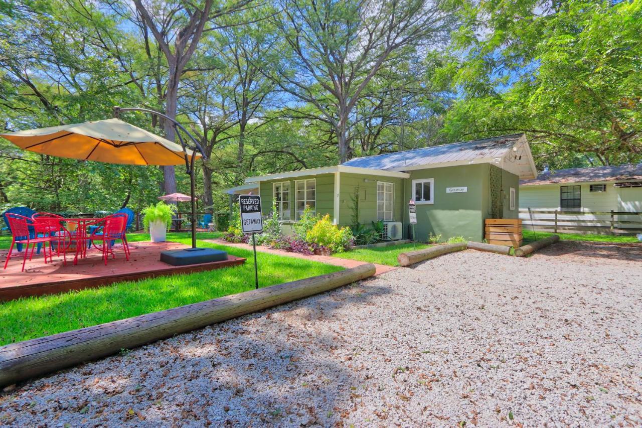 Creekside Cabins - The Getaway Βίλα Wimberley Εξωτερικό φωτογραφία