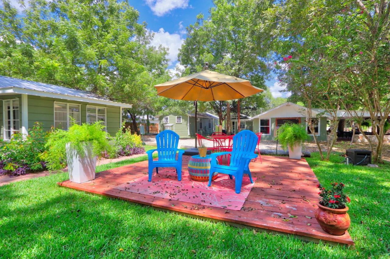 Creekside Cabins - The Getaway Βίλα Wimberley Εξωτερικό φωτογραφία